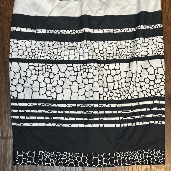 Halogen NEW Sz 4 Black White High Rise Pencil Knee Length Career Business Skirt - Picture 3 of 7